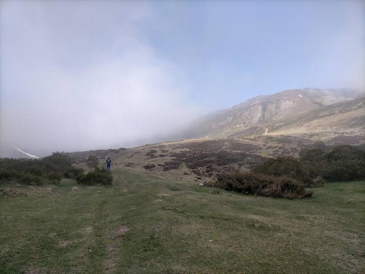 Fotos: Ruta con nieve al Pico Cornón