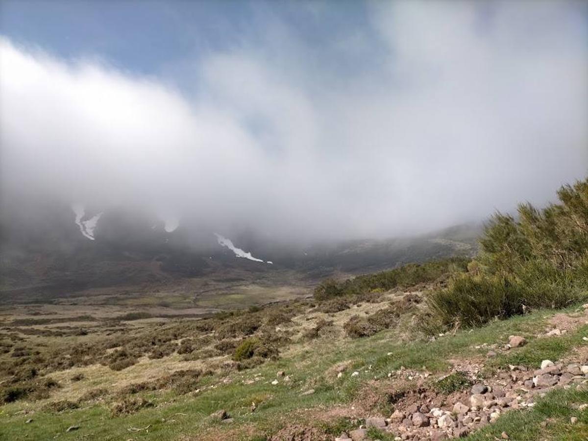 Fotos: Ruta con nieve al Pico Cornón