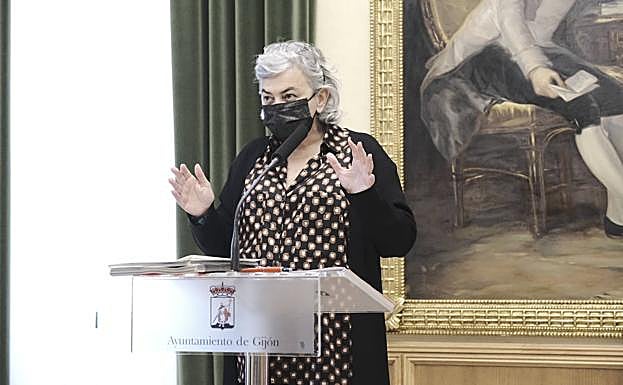 Ana González, alcaldesa de Gijón, en la presentación de este martes.