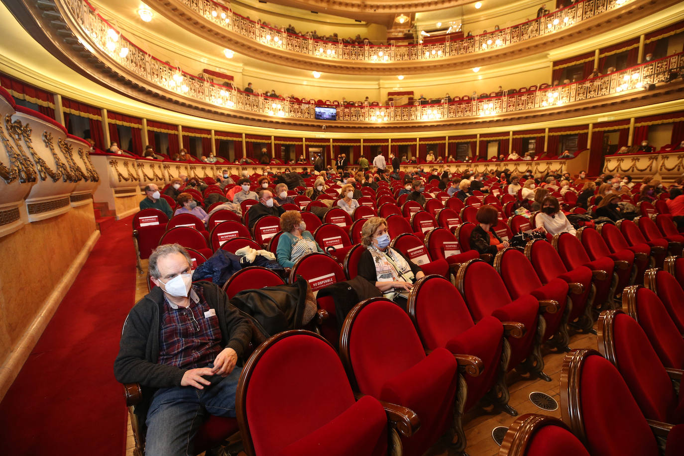 El público del teatro Campoamor durante la pandemia
