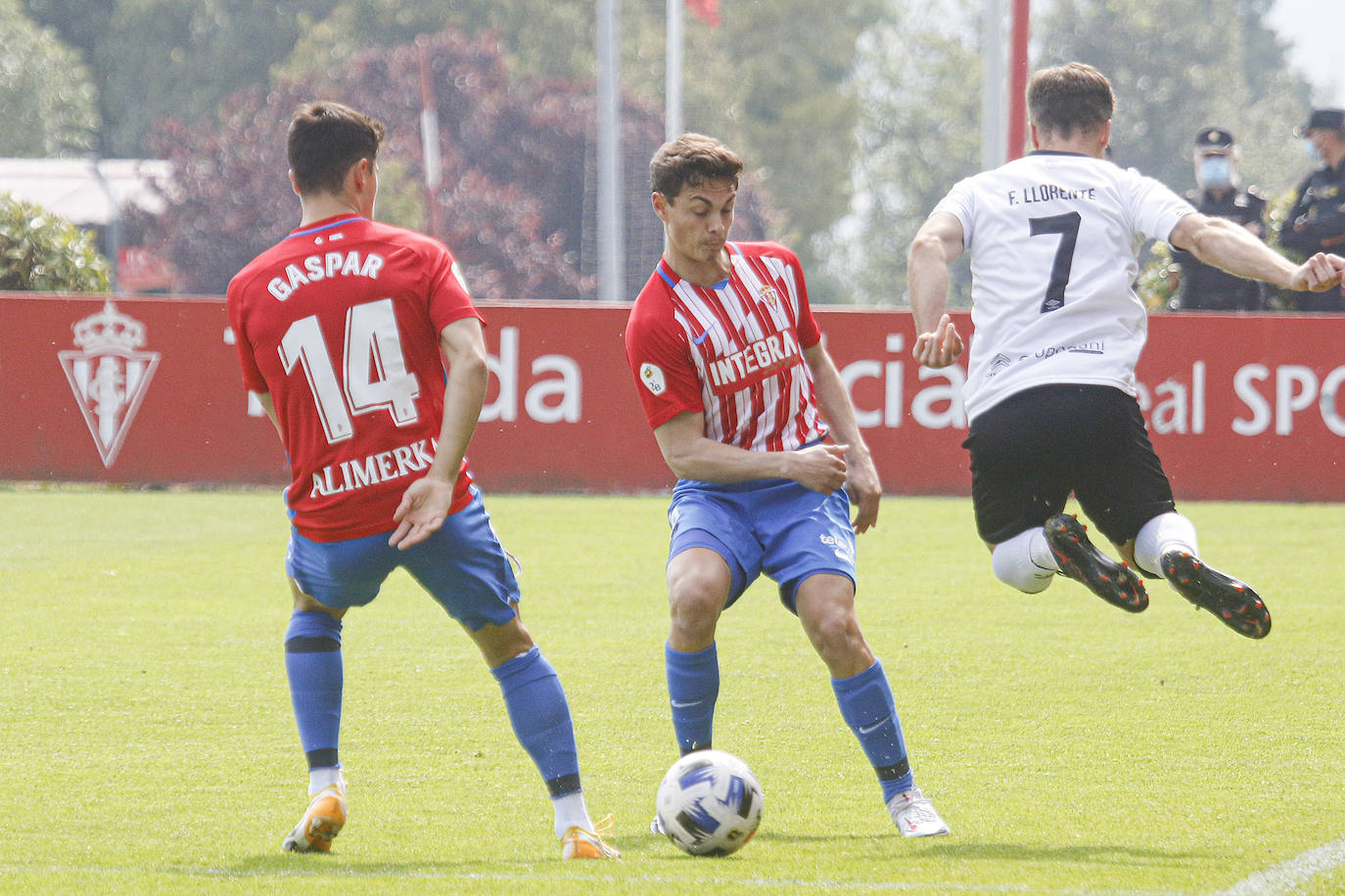 Un momento del partido disputado en Mareo