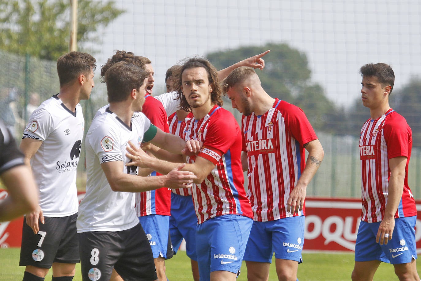 Un momento del partido disputado en Mareo