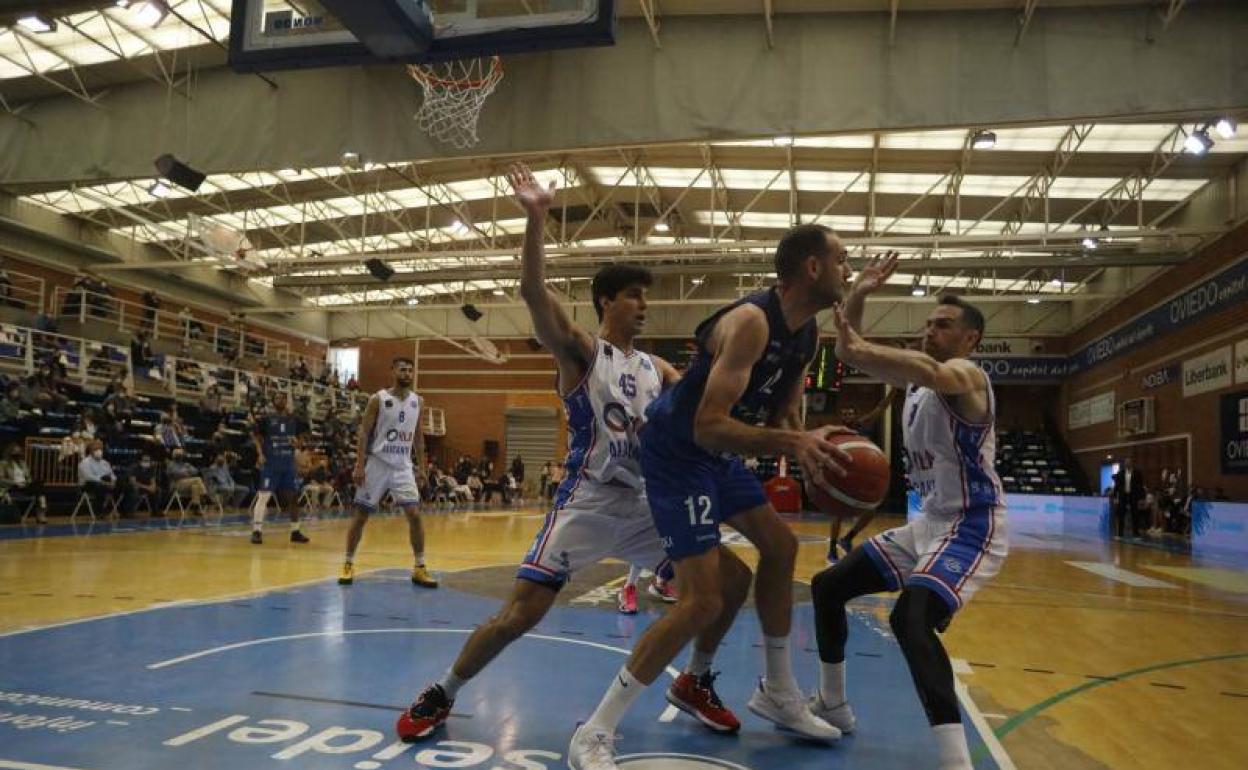 Partido disputado este domingo en Pumarín. 