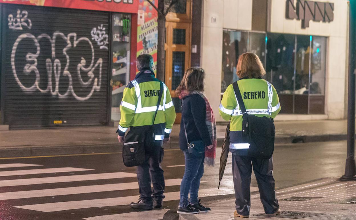 Servicio de acompañamiento a mujeres por Serenos en Gijón