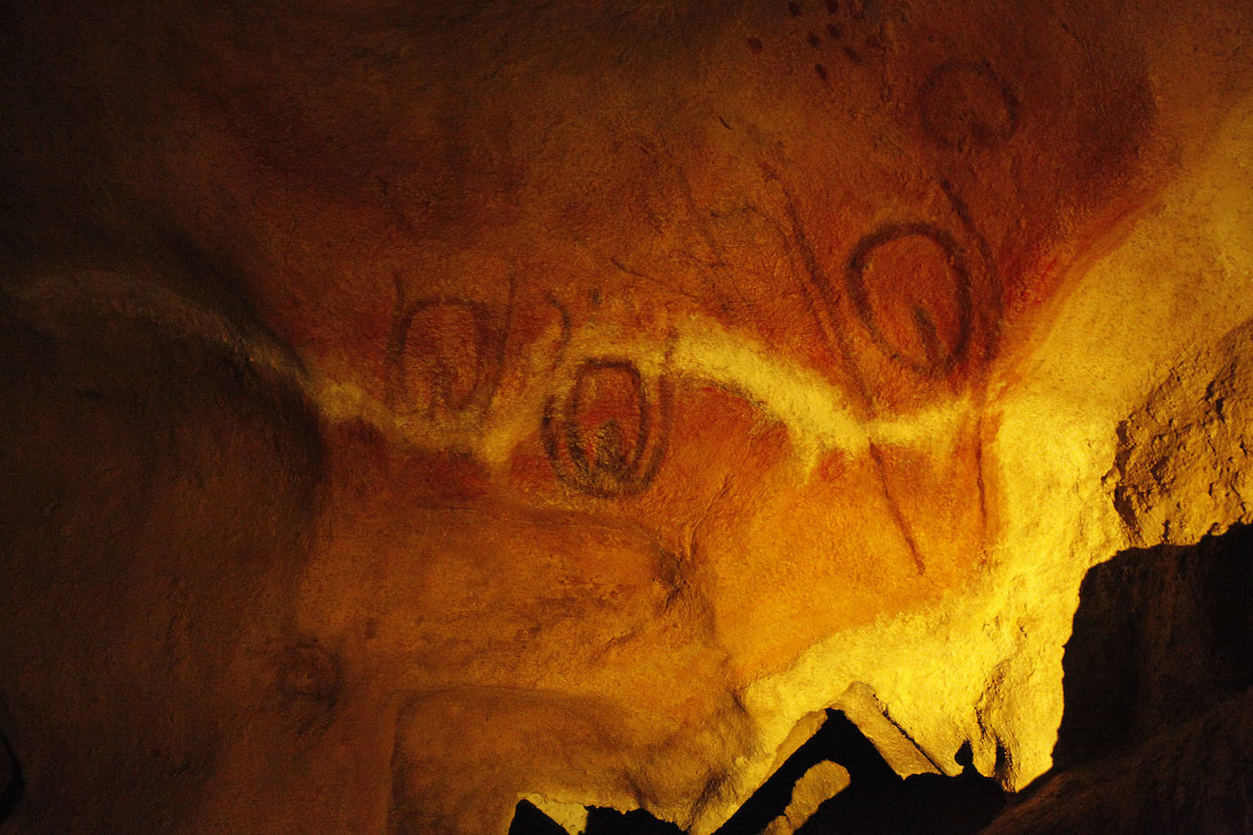 Cueva de Tito Bustillo