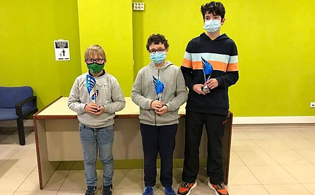 Ignacio Cano, Lucas Arce y Miguel Balbuena, campeones por categorías.