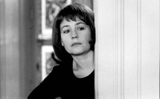 Annie Girardot.