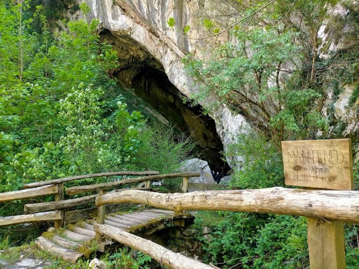 Fotos: Ruta el Porrón de Peña Blanca desde Cueva Deboyu