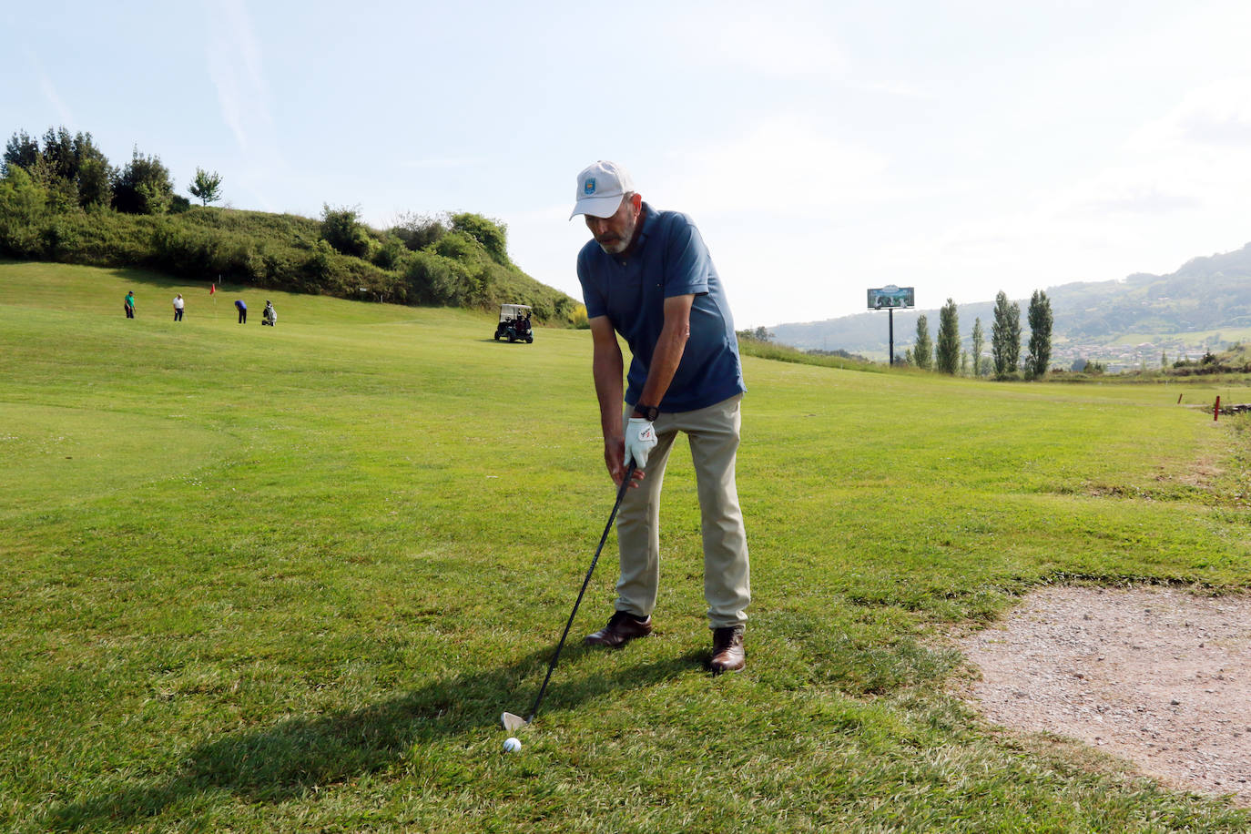 Este viernes dio comienzo la primera prueba del calendario del Trofeo EL COMERCIO-ABANCA en el Club de Golf de Villaviciosa. La competición se desarrollará hasta el domingo. 