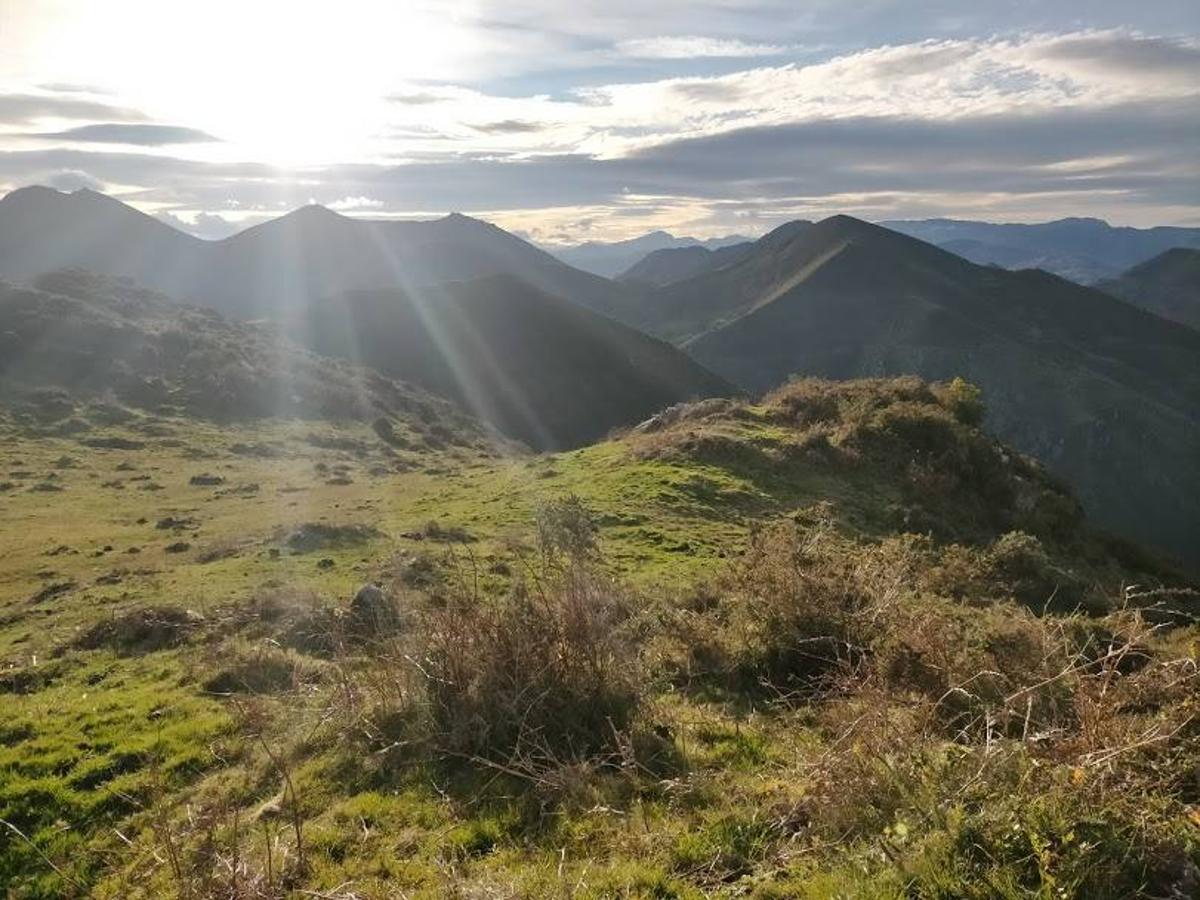 Vistas desde la subida al Picu Torre.