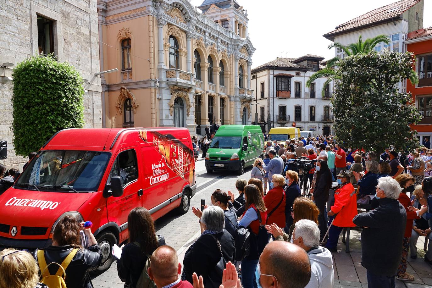 Otea, la patronal de hosteleria y turismo del Principado pide al Gobierno asturiano que rectifique el nuevo modelo de restricciones que estableció la Consejería de Sanidad y que contempla la posibilidad de cerrar los alojamientos en los concejos en los que se declare el nivel de riesgo extremo tras el estado de alarma. «Es un sinsentido que unas medidas establecidas ante la mejora de la situación sanitaria en Asturias recojan la máxima restricción para los alojamientos como es la suspensión de su actividad», han denunciado.