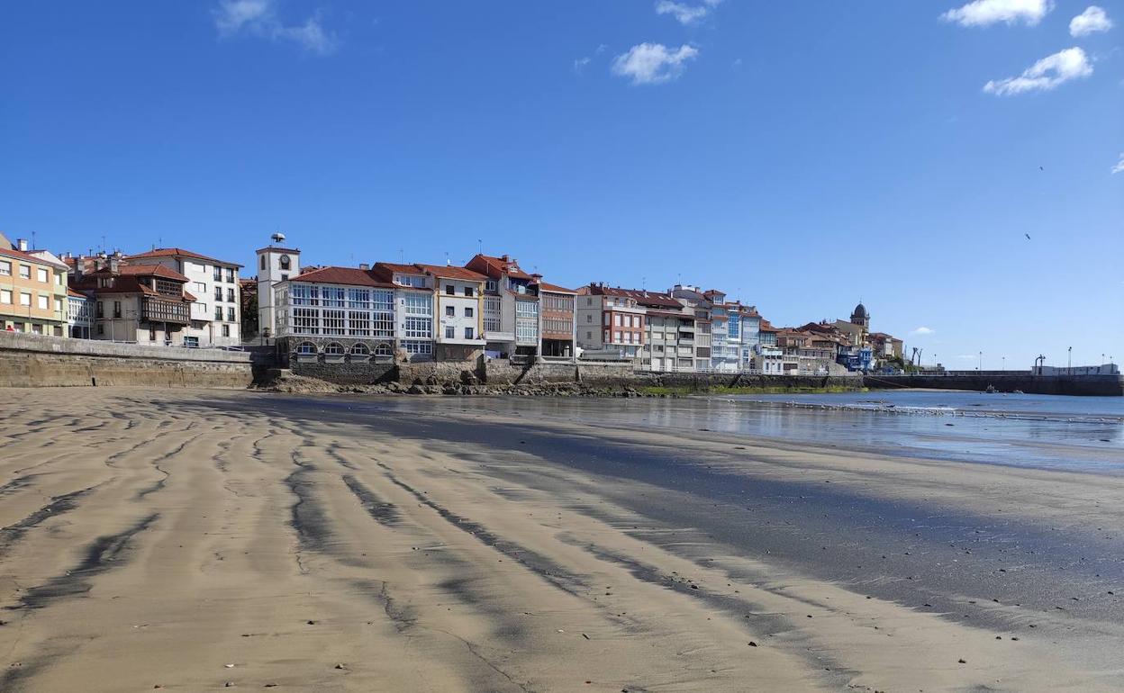Playa La Ribera de Luanco
