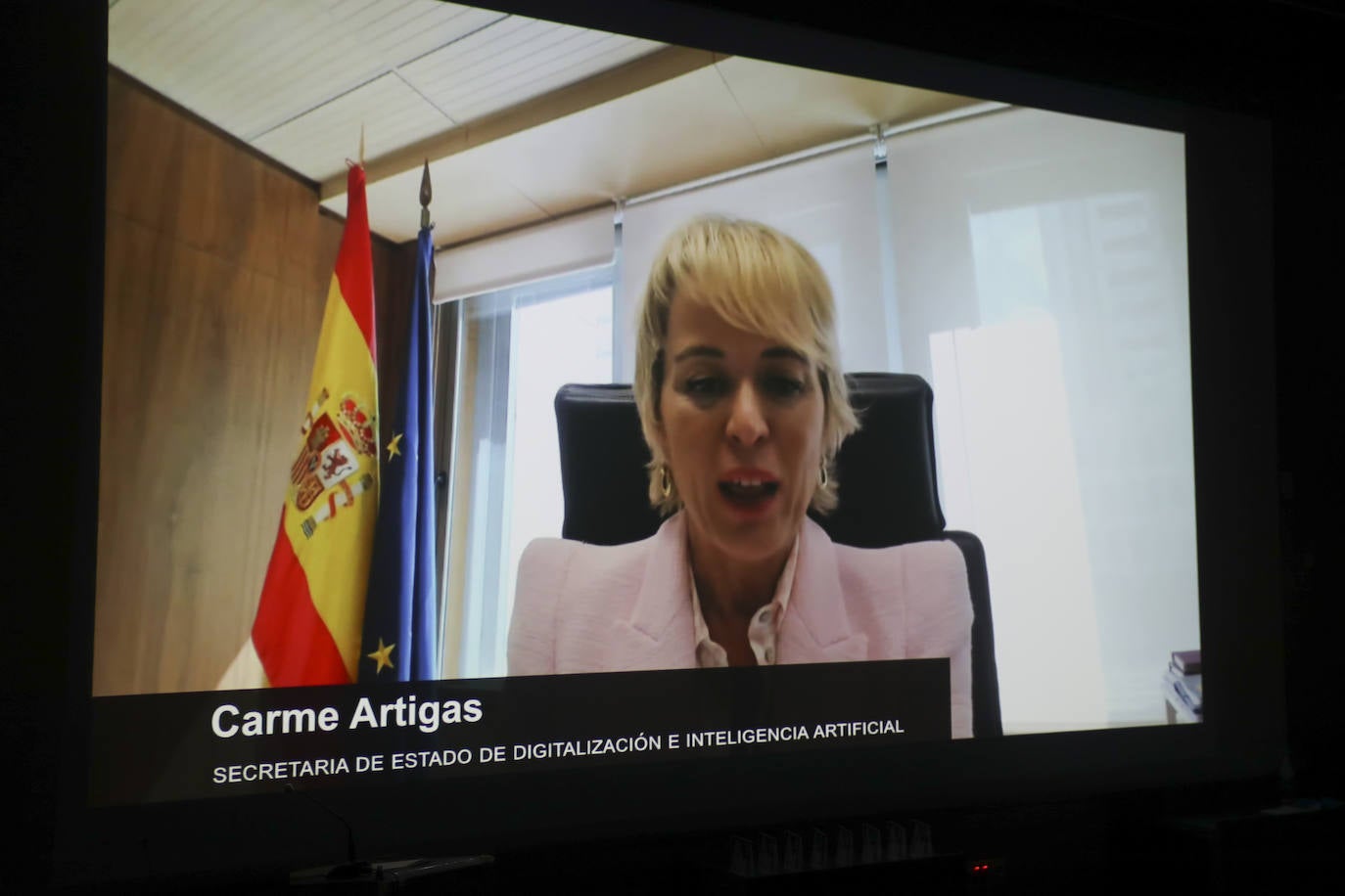 Los premios de la XXII edición de la Mejor Web de Asturias 2020, que concede EL COMERCIO, se entregaron este jueves. El acto contó con las intervenciones de la secretaria de Estado de Digitalización e Inteligencia Artificial, Carmen Artigas; el concejal de Promoción Económica, Empleo, Turismo y Comercio Local de Gijón, Santos Tejón; el gerente de banca digital en Abanca, Francisco Javier López; además del director de EL COMERCIO, Marcelino Gutiérrez.