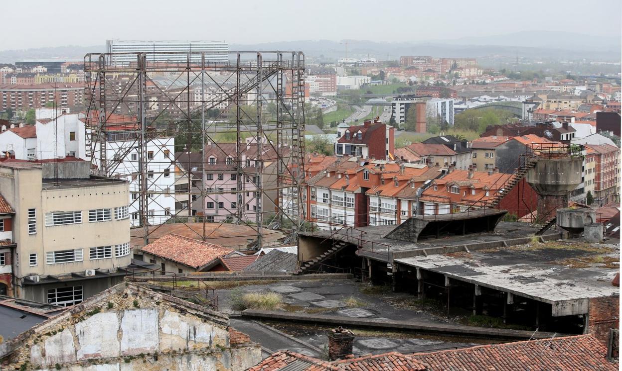 La Fábrica de Gas y electricidad, uno de los activos que la comisión de expertos sondea incluir en la candidatura de Oviedo a la Unesco. 