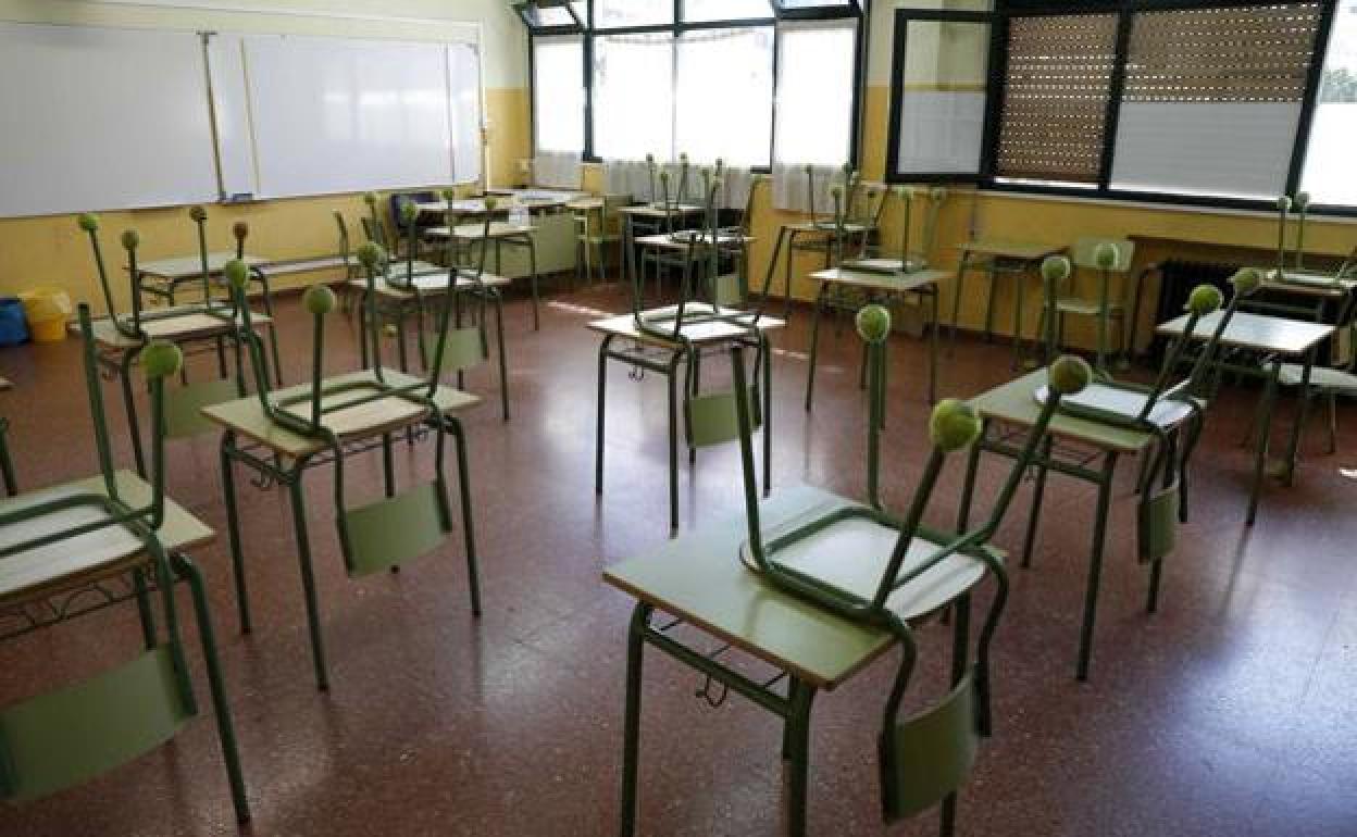 «Es incomprensible que relajen las medidas el próximo curso», critican los docentes asturianos