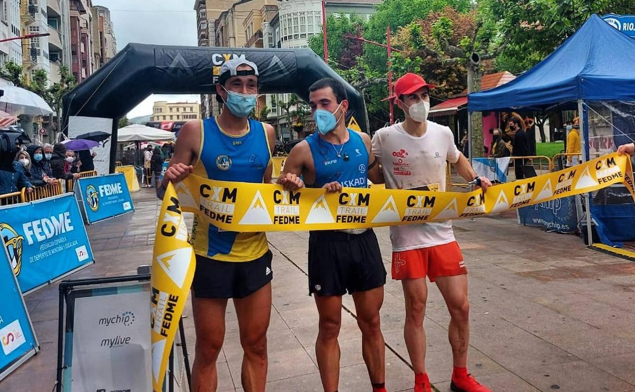 Andrés García, Asier Larruzea y Javier Goitia, de izquierda a derecha.