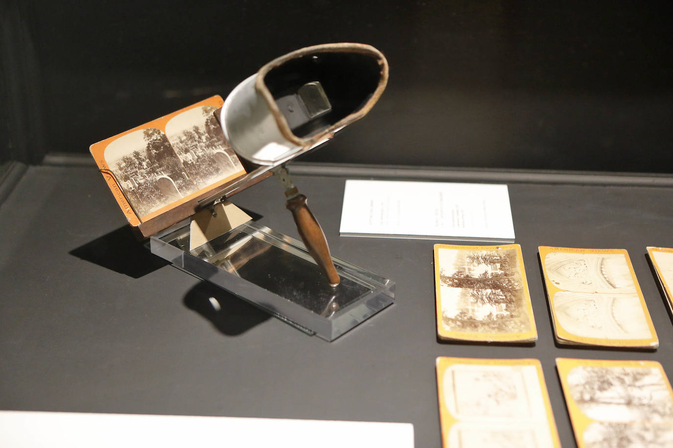 El museo exhibe de manera permanente más de un centenar de obras del pintor gijonés que pueden verse estos días de manera gratuita en las jornadas de puertas aviertas con motivo del Día Internacional de los Museos.