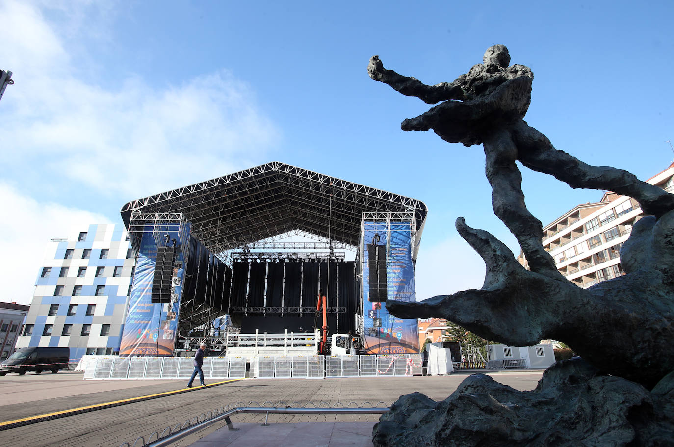 Adiós a los conciertos en La Losa de Oviedo. El Tribunal Superior de Justicia de Asturias (TSJA) ha prohibido su celebración por emitir ruidos que superan el umbral de los límites autorizados en la zona. En la memoria quedan estos y más recitales: de Ketama a Carlos Baute, Iván Ferreiro o Ana Guerra