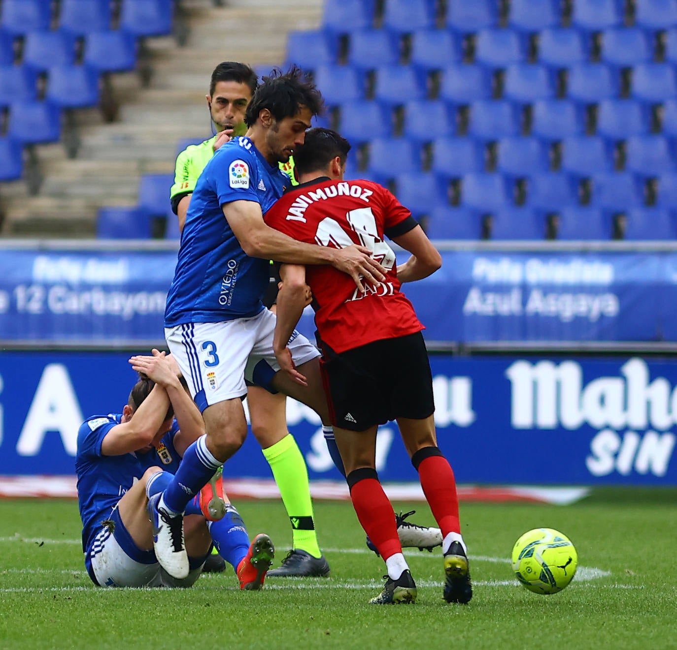 El Oviedo no pude dedicarle el triunfo a Arnau en su enfrentamiento contra el Mirandés, que se saldó con un empate a uno.