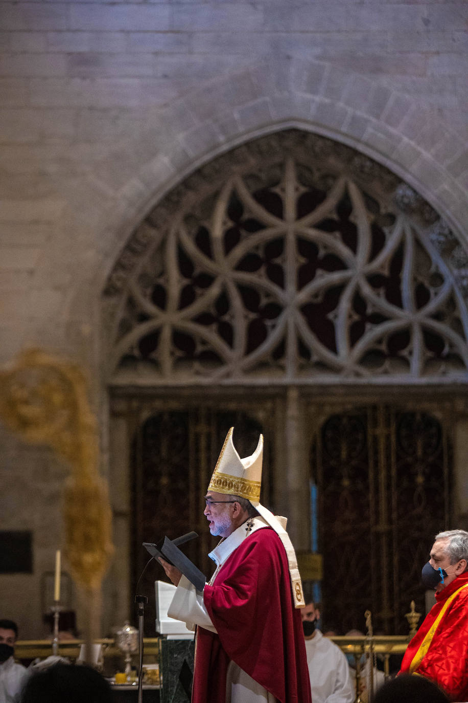 El gijonés Arturo José Matías y el sierense Marcos Argüelles fueron ordenados sacerdotes en Oviedo por el arzobispo Sanz Montes