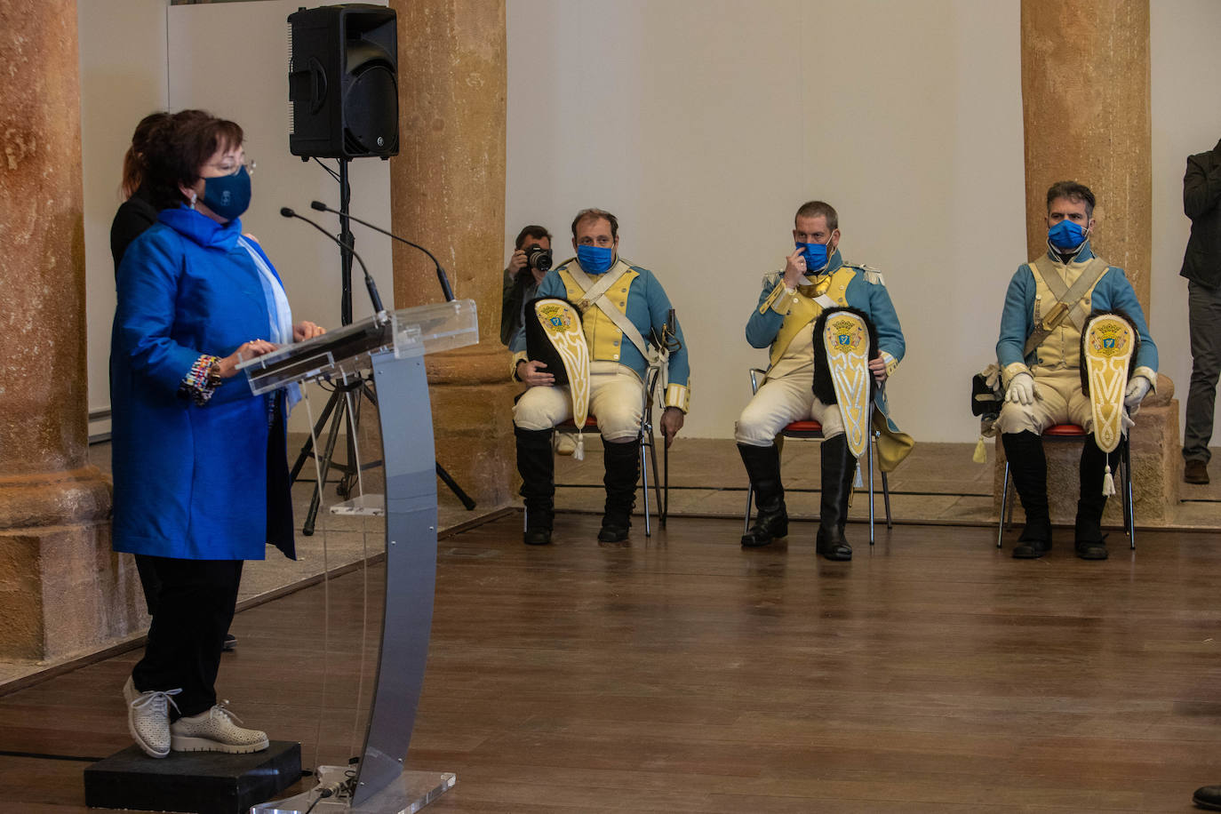 El Principado conmemora la fecha en la que la Junta General declaró la guerra a la Francia de Napoléon Bonaparte. El presidente regional, Adrián Barbón, se compromete a que la celebración sea anual.