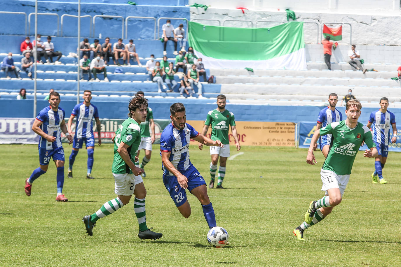 El Real Avilés ha logrado ascender a Segunda División RFEF después de vencer este domingo al Llanes 