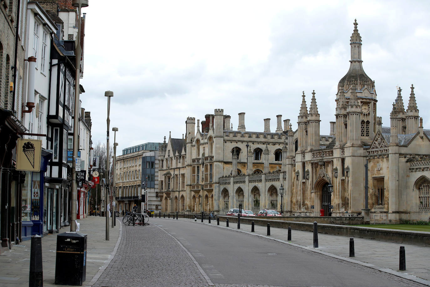 Universidad de Cambridge, Inglaterra)
