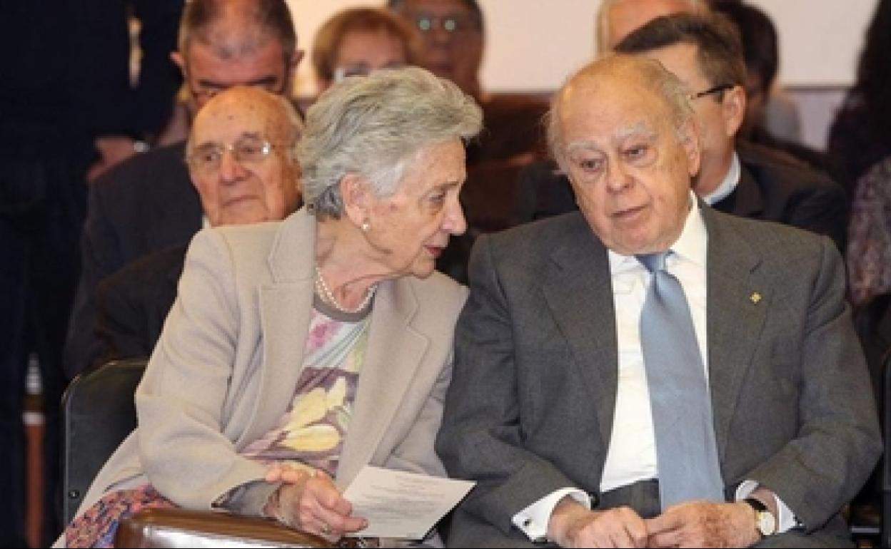 Jordi Pujol y su mujer, Marta Ferrusola 