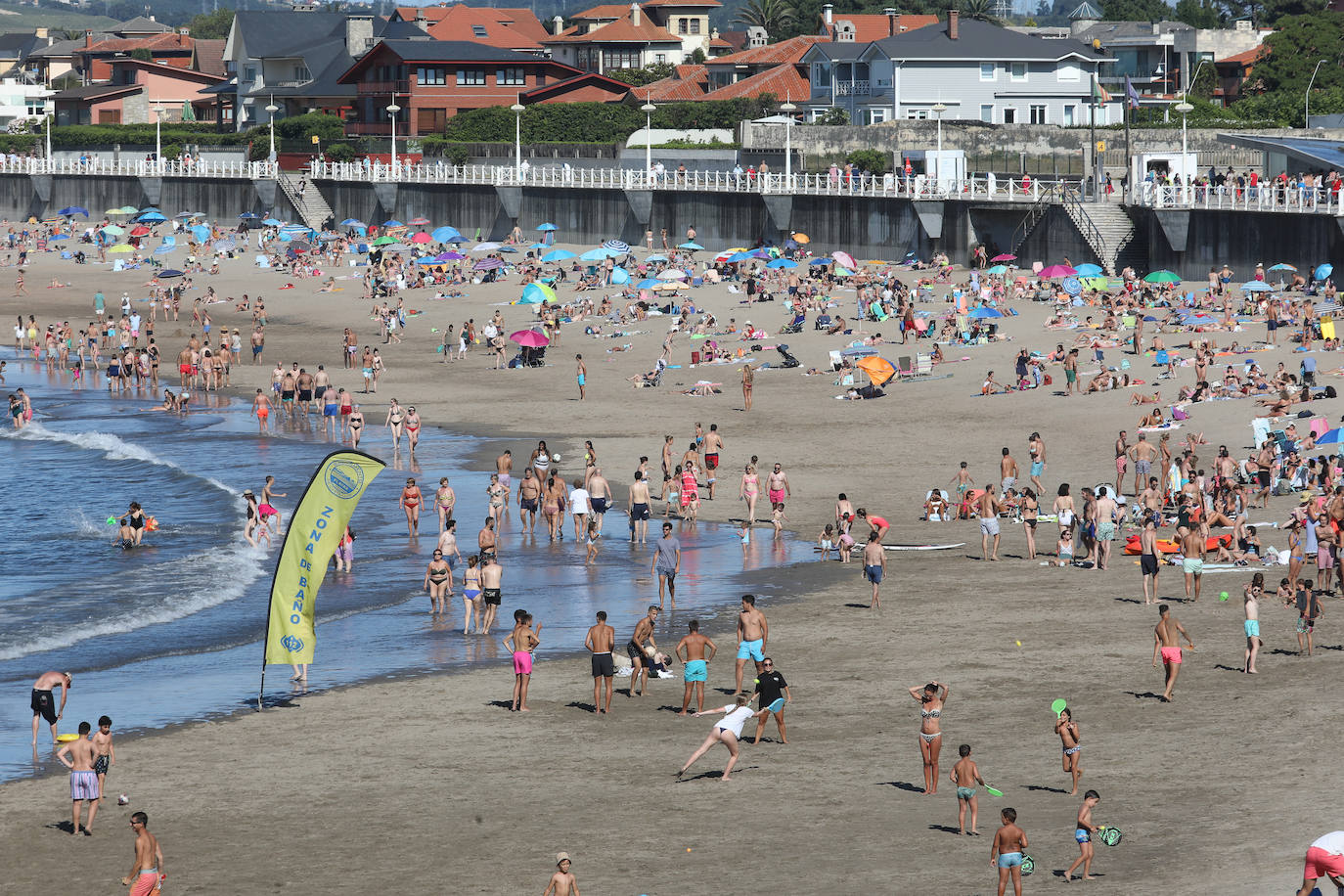 Playa de Salinas, Castrillón