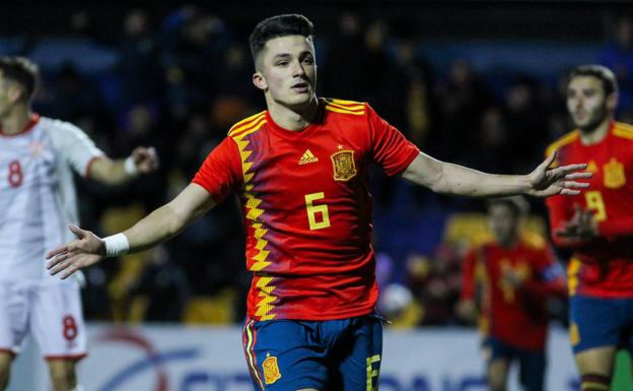 Manu García en un partido de la Selección.