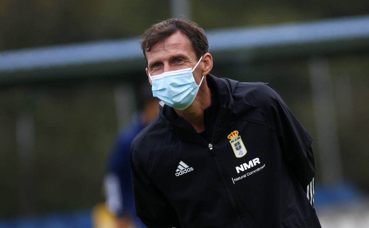 Ziganda en un entrenamiento del Real Oviedo