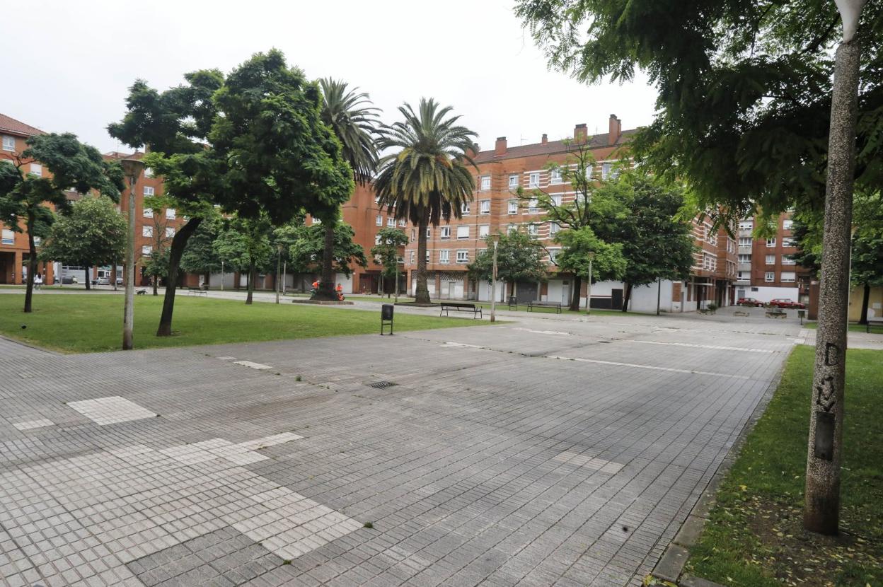 Plaza del Médico Félix Prieto, bajo la que irá el aparcamiento. 