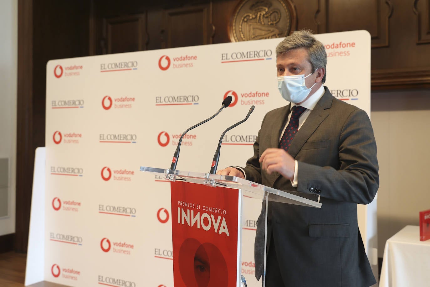 Masymas, Délcom, Izertis y la Consejería de Salud reciben los galardones que conceden EL COMERCIO y Vodafone por su capacidad de adaptación