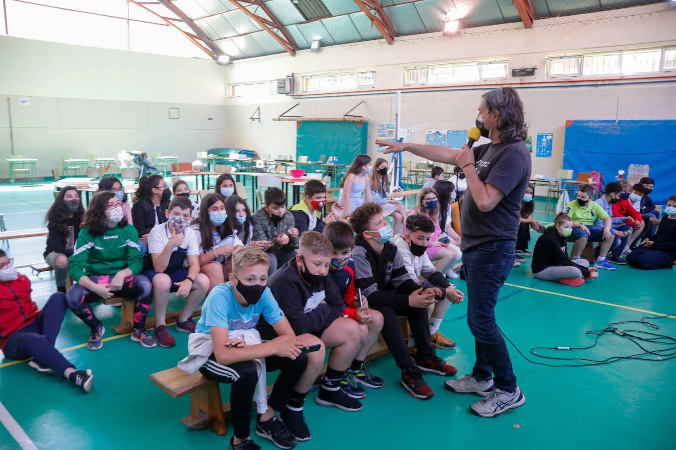 Un total de 63.929 alumnos de Infantil y Primaria han finalizado hoy el curso escolar en Asturias. Los más pequeños se despiden del curso más difícil pero también más ejemplar.