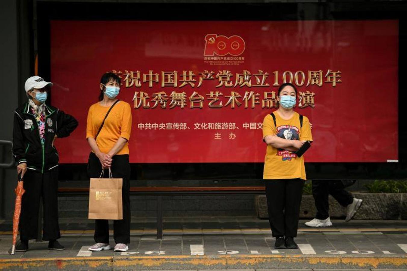 Para conmemorar el día los ciudadanos han visitado el museo del primer congreso del Partido Comunista Chino en Shangai y han celebrado diversos actos en Wuhan