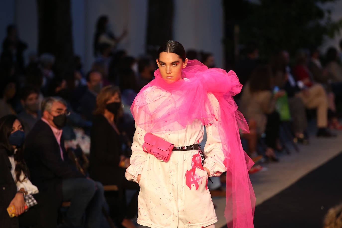 Los diseños de Agatha Ruiz de la Prada, Odette Álvarez, Isabel Zarpadiez y María Lafuente protagonizan el desfile en el Campo.