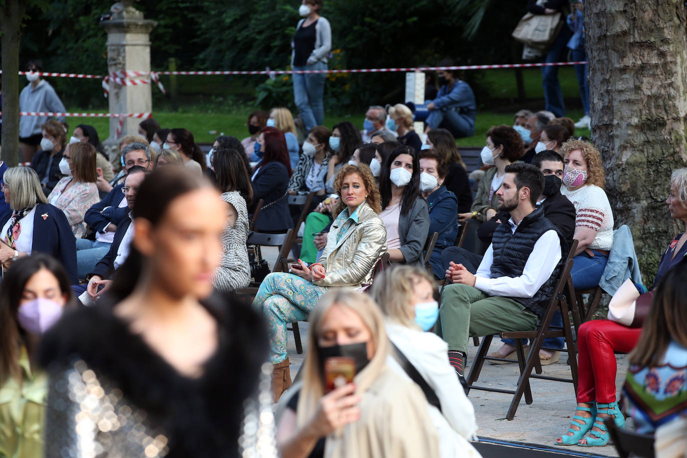 Los diseños de Agatha Ruiz de la Prada, Odette Álvarez, Isabel Zarpadiez y María Lafuente protagonizan el desfile en el Campo.