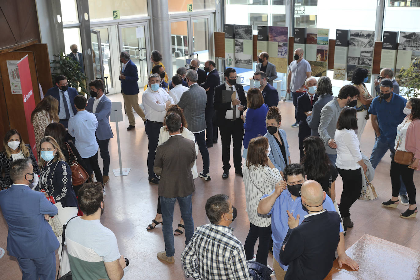 Crivencar Tierra Astur logra el galardón Pyme del Año, que distingue también a Uromac, Naeco, Tresa, Taxus y ADN Context-Aware.