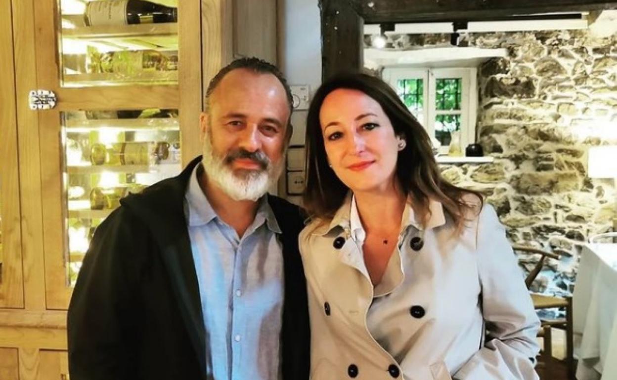 Javier Gutiérrez, con Dolores Fernández en Casa Marcial. 