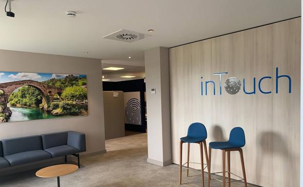 El modelo 'inTouch' de Caixabank, del Parque Tecnológico a Asturias
