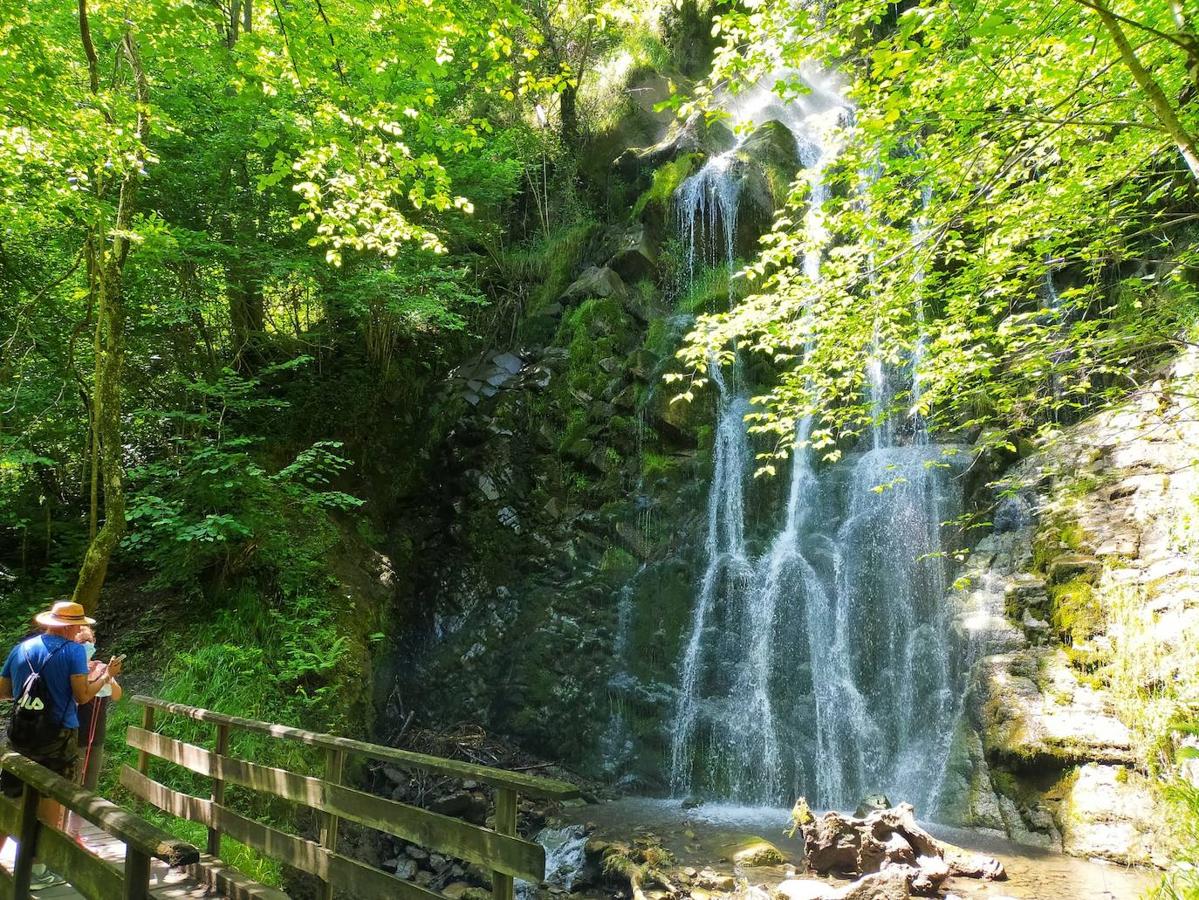 Cascada de Xurbeo