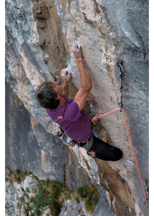 Sector Pared Negra, vía 'De Suing' (8a)