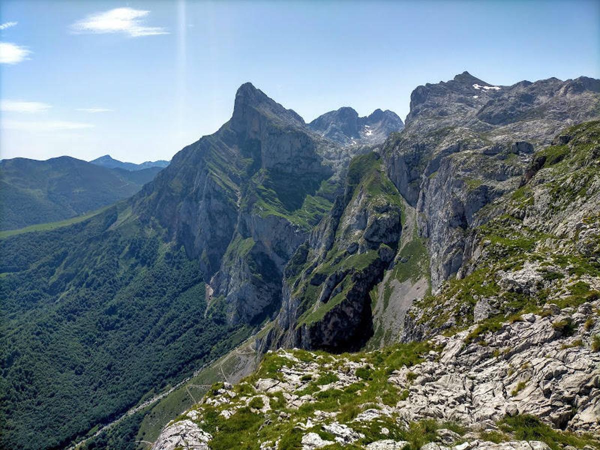 Vistas a Peña Remoña.