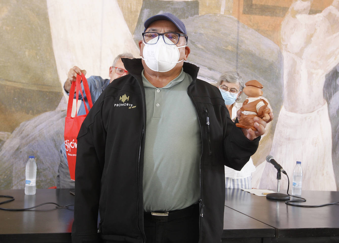 Fotos: Clausura a una Semana Negra con éxito de afluencia