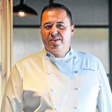 Fernando Viñuela, Mamáguaja (Gijón)