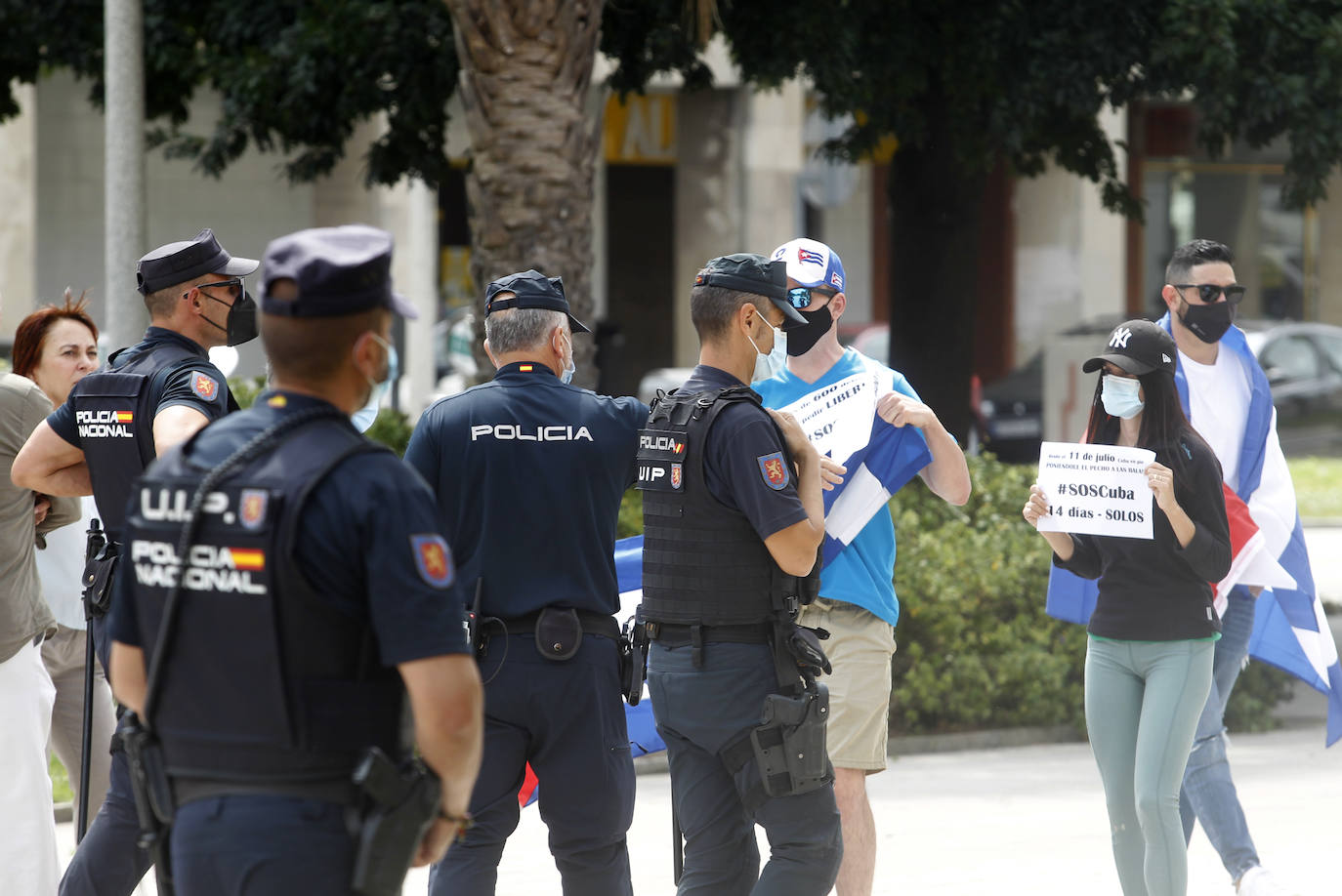 La actual crisis destada en Cuba ha llevado a colectivos de Gijón a manifestarse