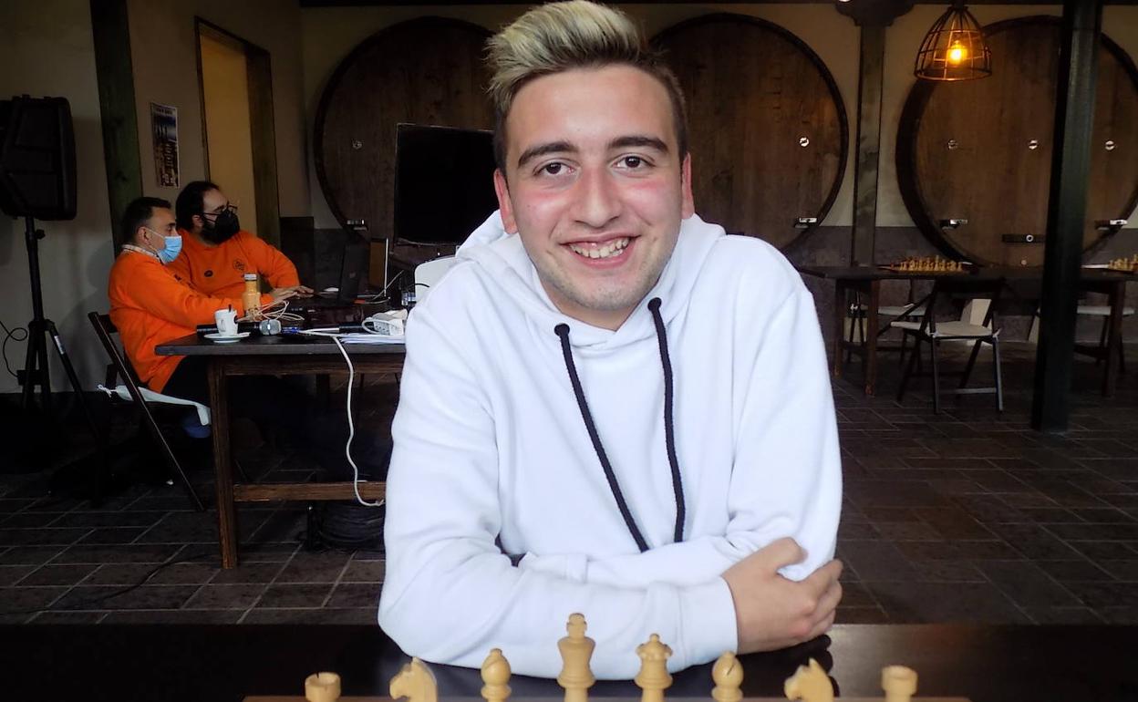 El maestro FIDE Iyán Guedes, octavo del ránking del torneo. 