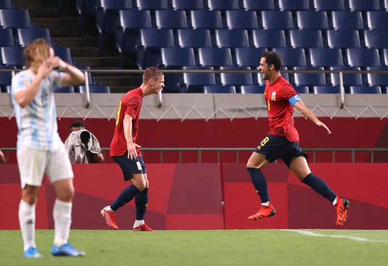 Hoy en Tokio Los Hispanos pasaron a los cuartos de final de balonmano tras ganar con mucho esfuerzo a Brasil. La buena noticia del tenis la trae Pablo Carreño, que ya está en cuartos. Sigue preocupando el estado de salud de la gimnasta estadounidense Simone Biles.