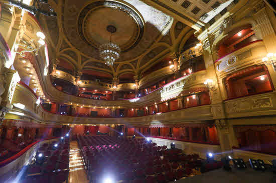 Interior del Teatro Palacio Valdés