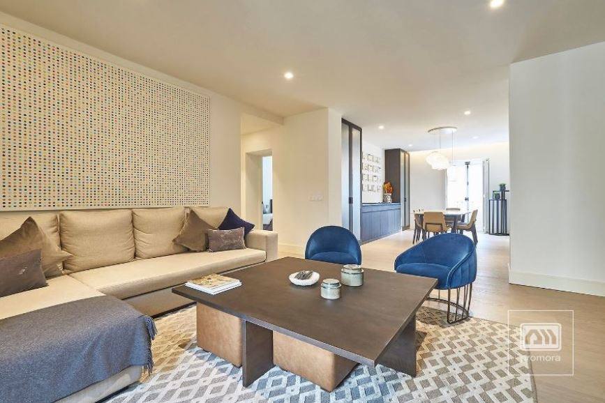 Madrid | Piso en Serrano, una de las zonas con más solera de Madrid. Tiene tres habitaciones repartidas en 210 metros cuadrados. Su valor es de 1.800.000 euros.